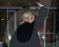 PEOPLE - Zoe Ball zu Besuch in der BBC 2 Breakfast Show