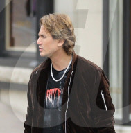 EXKLUSIV - Jonathan Cheban in Beverly Hills unterwegs