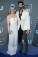 PEOPLE - Emily Blunt mit John Krasinski an den Annual Critics' Choice Awards Los Angeles