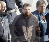 NEWS - Italien: Der verhaftete Cesare Battisti ist in Rom gelandet
