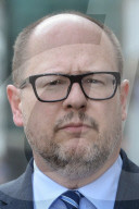 NEWS - Danzig: Bürgermeister Pawel Adamowicz stirbt nach Messer-Attacke
