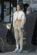 PEOPLE - Gigi Hadid posiert bei einem Fotoshooting in New York