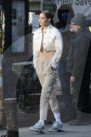 PEOPLE - Gigi Hadid posiert bei einem Fotoshooting in New York