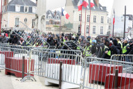 NEWS - Frankreich: Proteste der Gilet Jaunes 