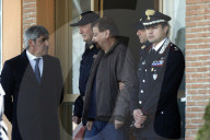 NEWS - Linksextremist Cesare Battisti wird nach Italien ausgeliefert 
