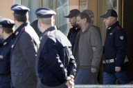 NEWS - Linksextremist Cesare Battisti wird nach Italien ausgeliefert 