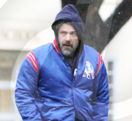 EXKLUSIV -  Ben Affleck im Schlabber-Siff-Look im regnerischen Brentwood unterwegs