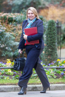 NEWS - Britische Parlamentarier auf dem Weg zum "House of Commons"