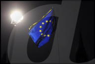 NEWS - Brexit: Demonstranten vor dem Parlament mit Brexit-Abstimmung zufrieden