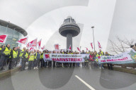FEATURE - Pix of the Day: Bilder des Tages