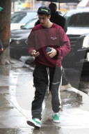 PEOPLE - Justin Bieber luncht in Hollywood