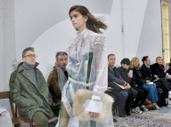 PEOPLE - Kaia Gerber auf dem Catwalk für Sacai