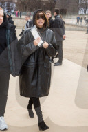 PEOPLE - Promis an der Paris Fashion Week