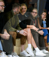 PEOPLE - David Beckham und Karlie Kloss bei derAdidas Modenschau in Paris