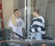 PEOPLE - Justin Bieber hat den vollen Durchblick am Steuer