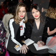 PEOPLE - Paris Haute Couture: Promis bei Schiaparelli