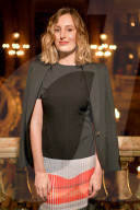 PEOPLE - Paris Haute Couture: Promis bei Schiaparelli