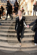 PEOPLE - Promis während der 'Haute Couture' in Paris