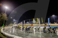 FEATURE - Eislaufmarathon auf Natureis in Haaksbergen