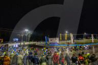 FEATURE - Eislaufmarathon auf Natureis in Haaksbergen