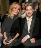 PEOPLE - Promis bei Armani Haute Couture Show in Paris