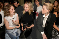 PEOPLE - Promis bei Armani Haute Couture Show in Paris