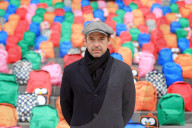 NEWS - London: 'WaterAid 800 Schoolbags' Aktion vor der St.Pauls Cathedral