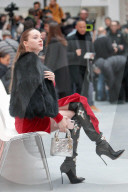 PEOPLE - Front Row: Promis schauen sich die 'Haute Couture' Modeshows in Paris an