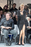PEOPLE - Front Row: Promis schauen sich die 'Haute Couture' Modeshows in Paris an