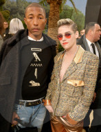 PEOPLE - Front Row: Promis schauen sich die 'Haute Couture' Modeshows in Paris an