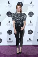 PEOPLE - Promis an der Art Show Gala in Los Angeles