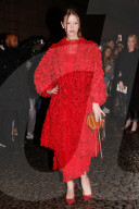 PEOPLE - Paris Haute Couture: Promis bei Valentino