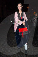 PEOPLE - Paris Haute Couture: Promis bei Valentino