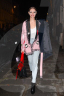 PEOPLE - Paris Haute Couture: Promis bei Valentino