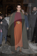 PEOPLE - Paris Haute Couture: Promis bei Valentino
