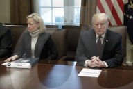 FEATURE - Pix of the Day: Bilder des Tages