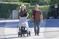EXKLUSIV - Josh Brolin und Kathryn Boyd mit ihrem Baby Westlyn in Malibu unterwegs