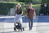 EXKLUSIV - Josh Brolin und Kathryn Boyd mit ihrem Baby Westlyn in Malibu unterwegs