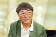 PORTRAIT -  Toyo Ito