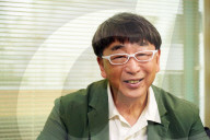 PORTRAIT -  Toyo Ito