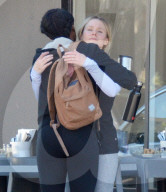 EXKLUSIV - Kristen Bell ohne Make-Up in LA unterwegs