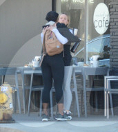 EXKLUSIV - Kristen Bell ohne Make-Up in LA unterwegs