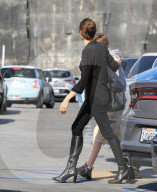 PEOPLE - Angelina Jolie mit Shiloh auf Shoppingtour in Hollywood