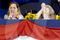 PEOPLE - Beatrix und Margarita emotional beim Reitturnier in Amsterdam