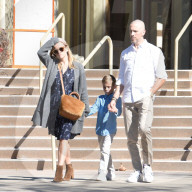 EXKLUSIV - Reese Witherspoon geht mit Jim Toth und Tennessee in die Kirche