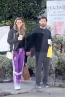 EXKLUSIV - Tobey Maguire und Tatiana Dieteman in Venice unterwegs