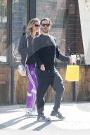 EXKLUSIV - Tobey Maguire und Tatiana Dieteman in Venice unterwegs