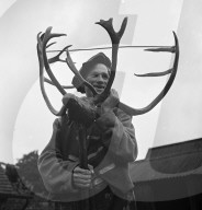 RETRO - England: Horn Dance in der 50er Jahren