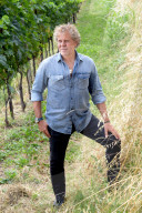 PORTRAIT - Renzo Rosso posiert auf der Diesel Farm im Veneto