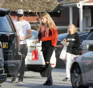 EXKLUSIV - Chris Martin mit Apple und Moses in Brentwood unterwegs